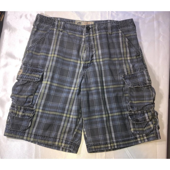 Lee Dungarees Blue Plaid Mens Cargo Shorts Size 34 - Picture 1 of 11